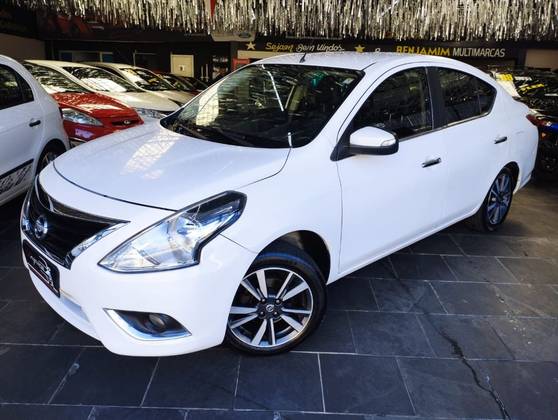 NISSAN VERSA 1.6 16V FLEX SL 4P XTRONIC NISSAN VERSA 1.6 16V FLEX SL 4P XTRONIC